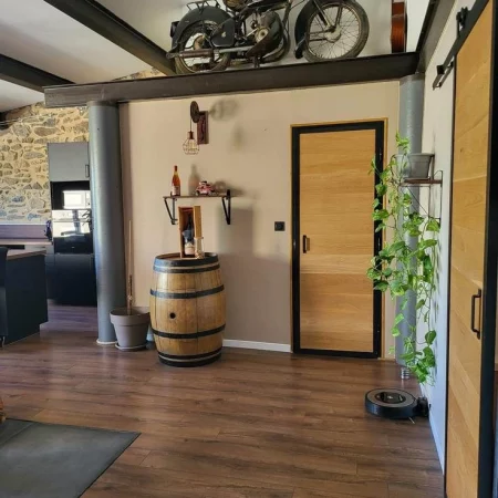 Location saisonnière - L'Hangar - Pièce de vie 2